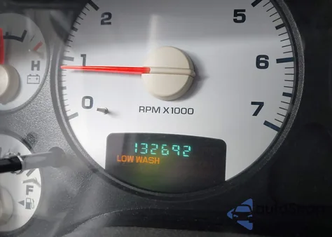 2003 Dodge Ram 1500 Slt/Laramie/St из США, поврежденный, VIN 1D7HU18N93J588868